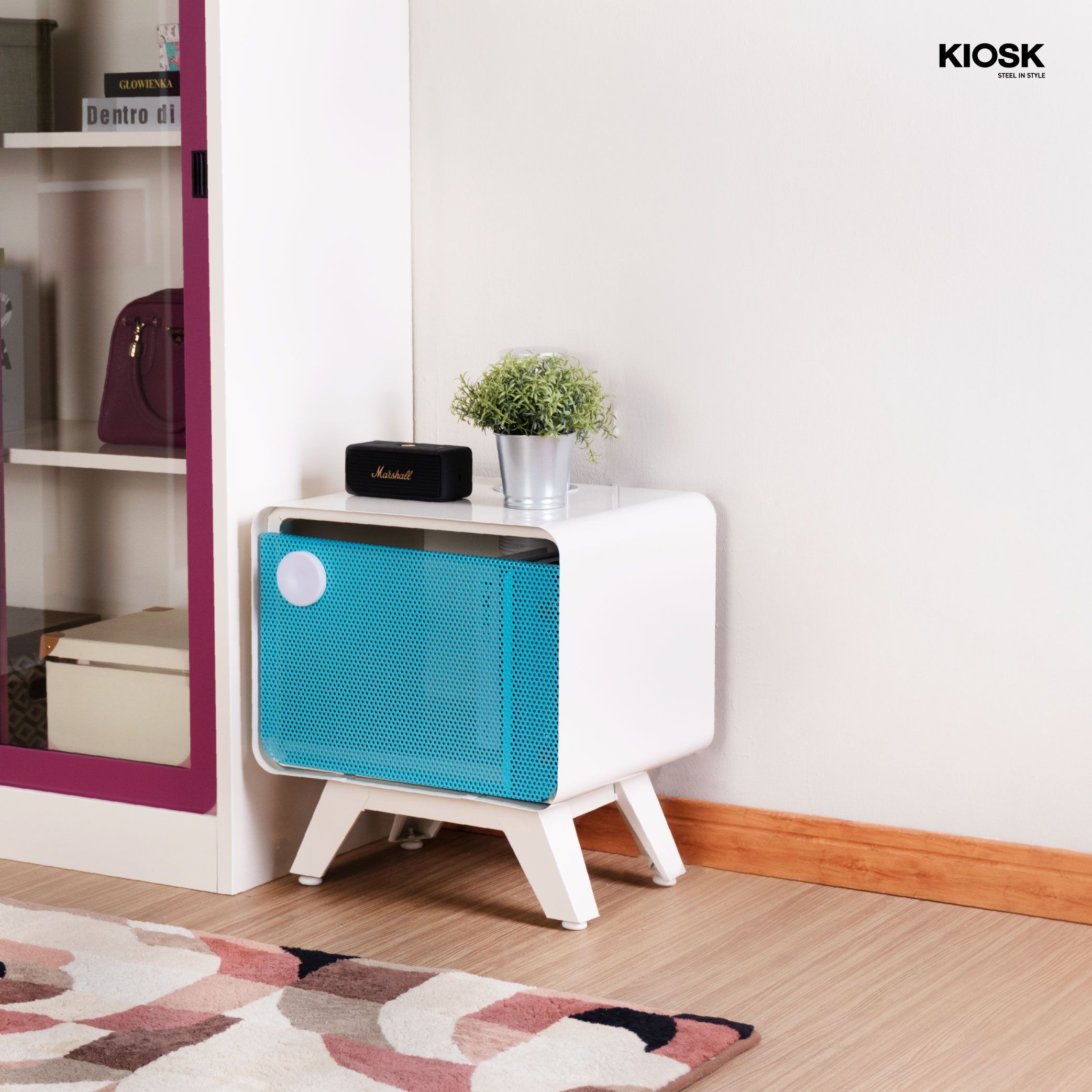 PUNTO POWER Bedside dengan Pop up socket, Dapatkan 