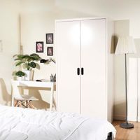 Open door-capsule handle wardrobe